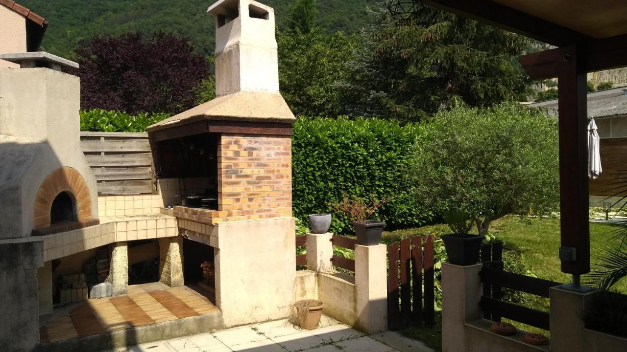 Maison Avec Piscine Entre Chartreuse Et Vercors La Buisse المظهر الخارجي الصورة